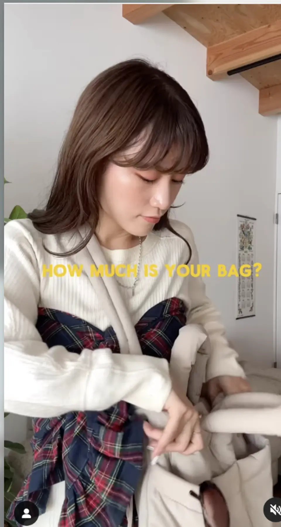 Styling reel for a new-season bag (Instagram)
